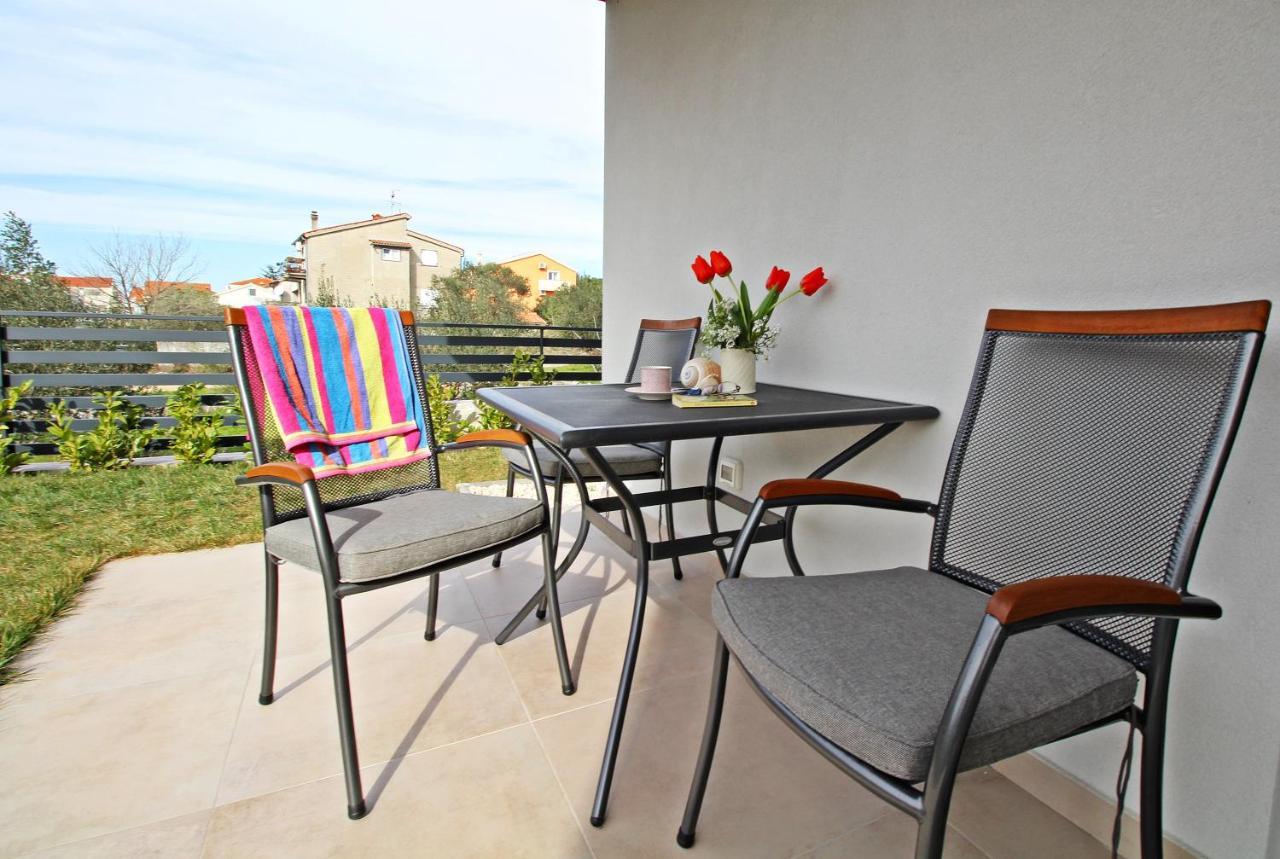 Blue Lagoon Apartments Zadar Exterior foto